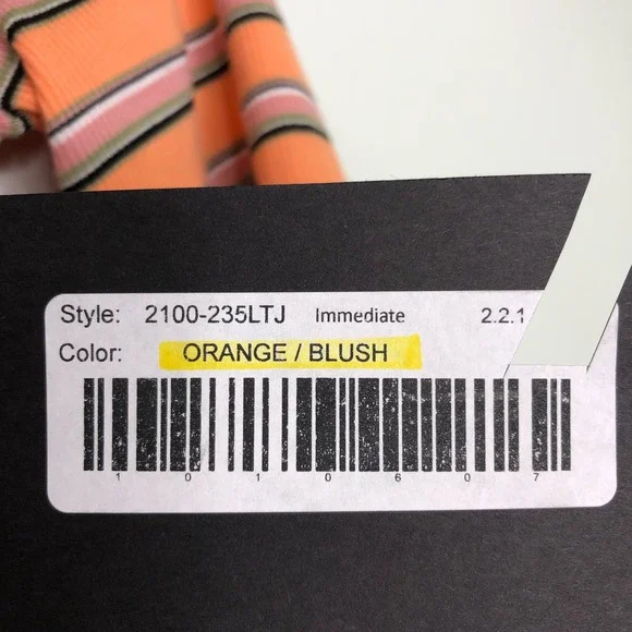 Olivaceous Ribbed Crop Top Polo - Picture 9 of 11